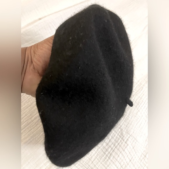 Knit Beret Hat - Picture 3 of 4